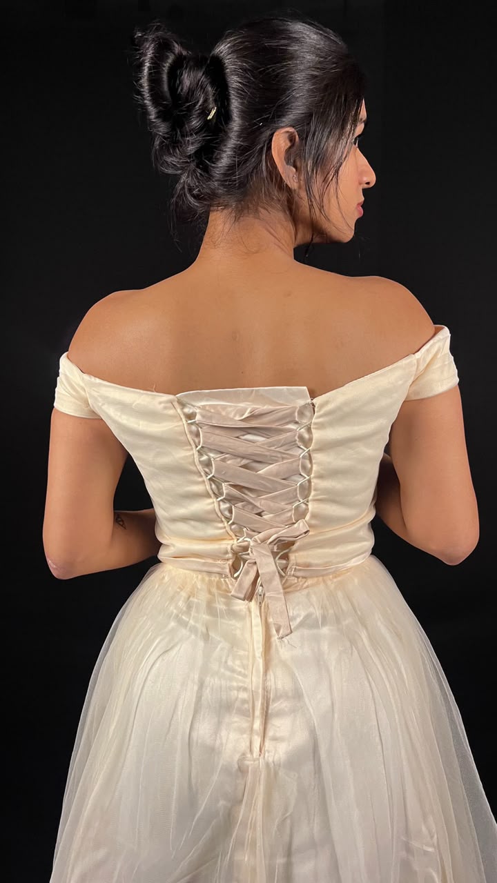 Ivory Off-Shoulder Corset Tulle Gown - Image 5