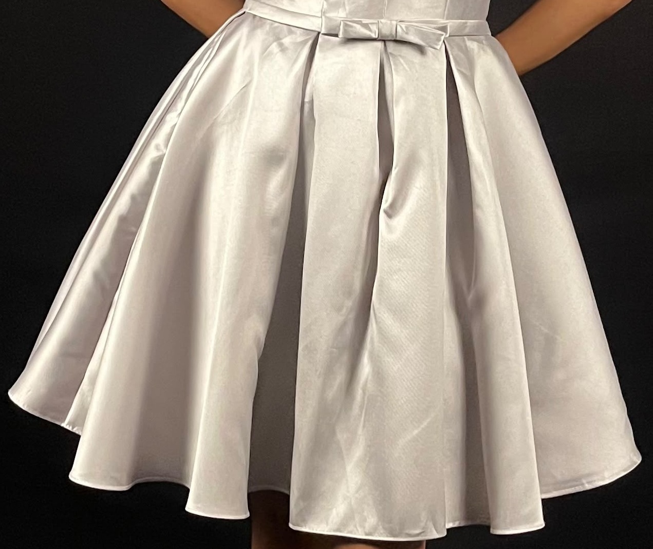 Silver Satin Bow-Waist Midi Dress - Image 5